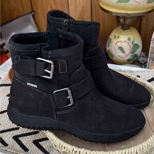 Sofft Aqua/Ashen  Black Leather/ Sherpa/ Boots SIZE 9M